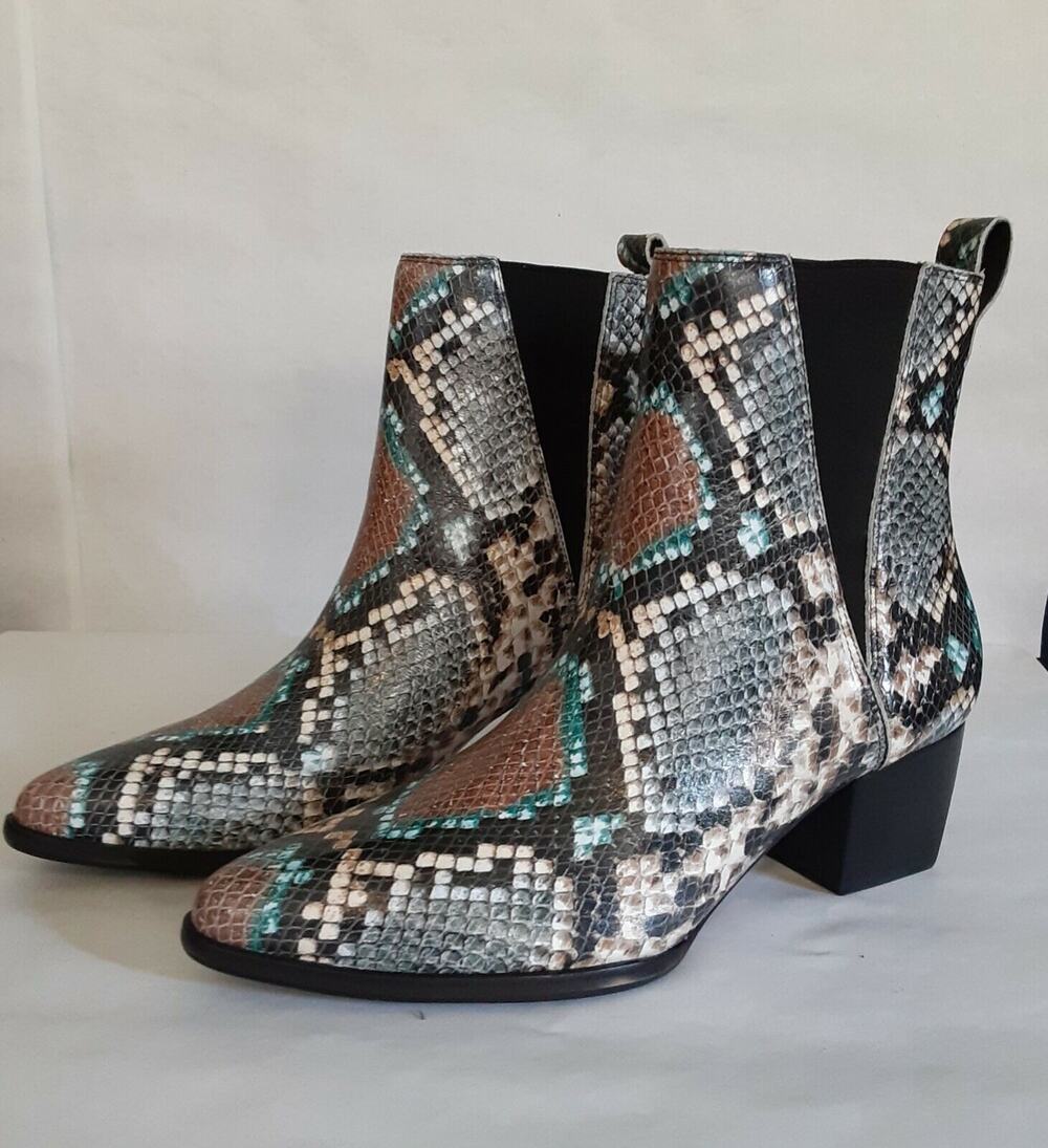 Able 6M New Brazilian Leather Snakeprint Ankle Boot,Stylish,Timeless